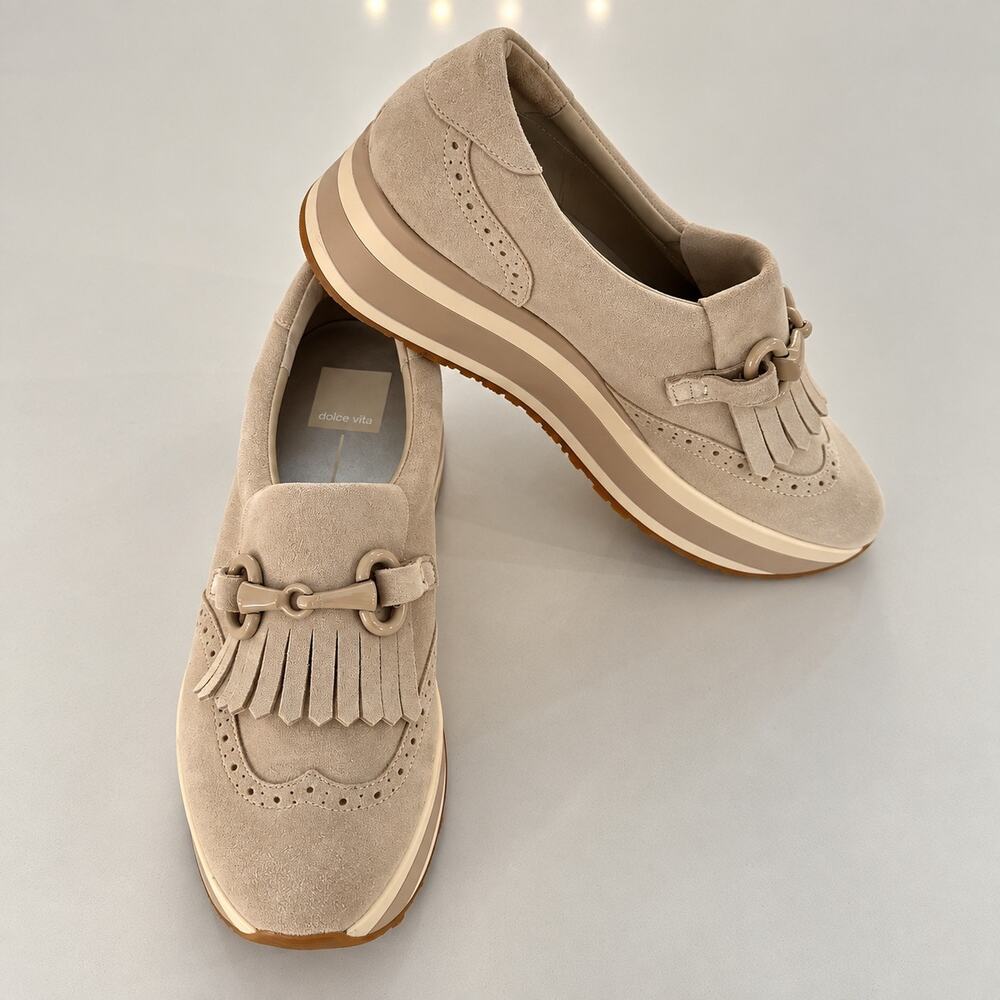 Dolce Vita Beige Platform Fringe Loafers Size 9.5